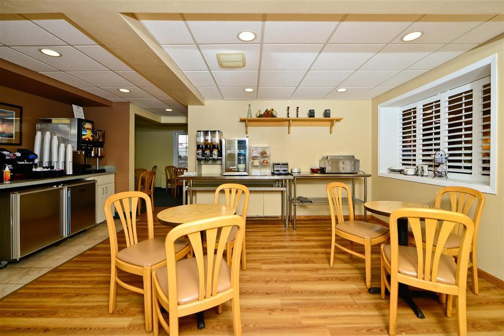 Americas Best Value Inn And Suites St. Cloud Saint Cloud Konforlar fotoğraf
