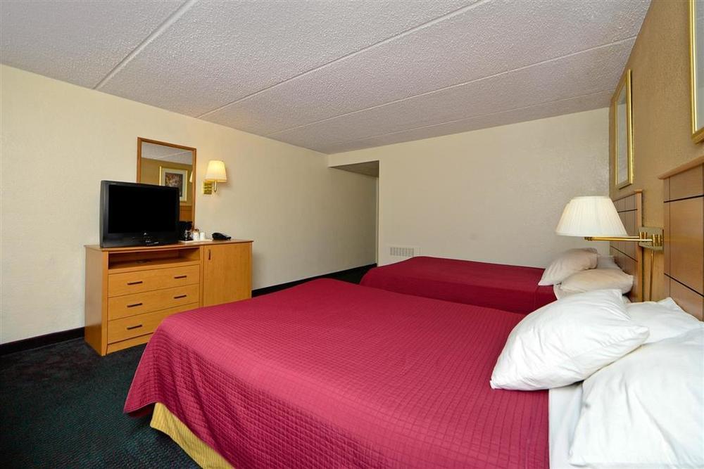 Americas Best Value Inn And Suites St. Cloud Saint Cloud Oda fotoğraf