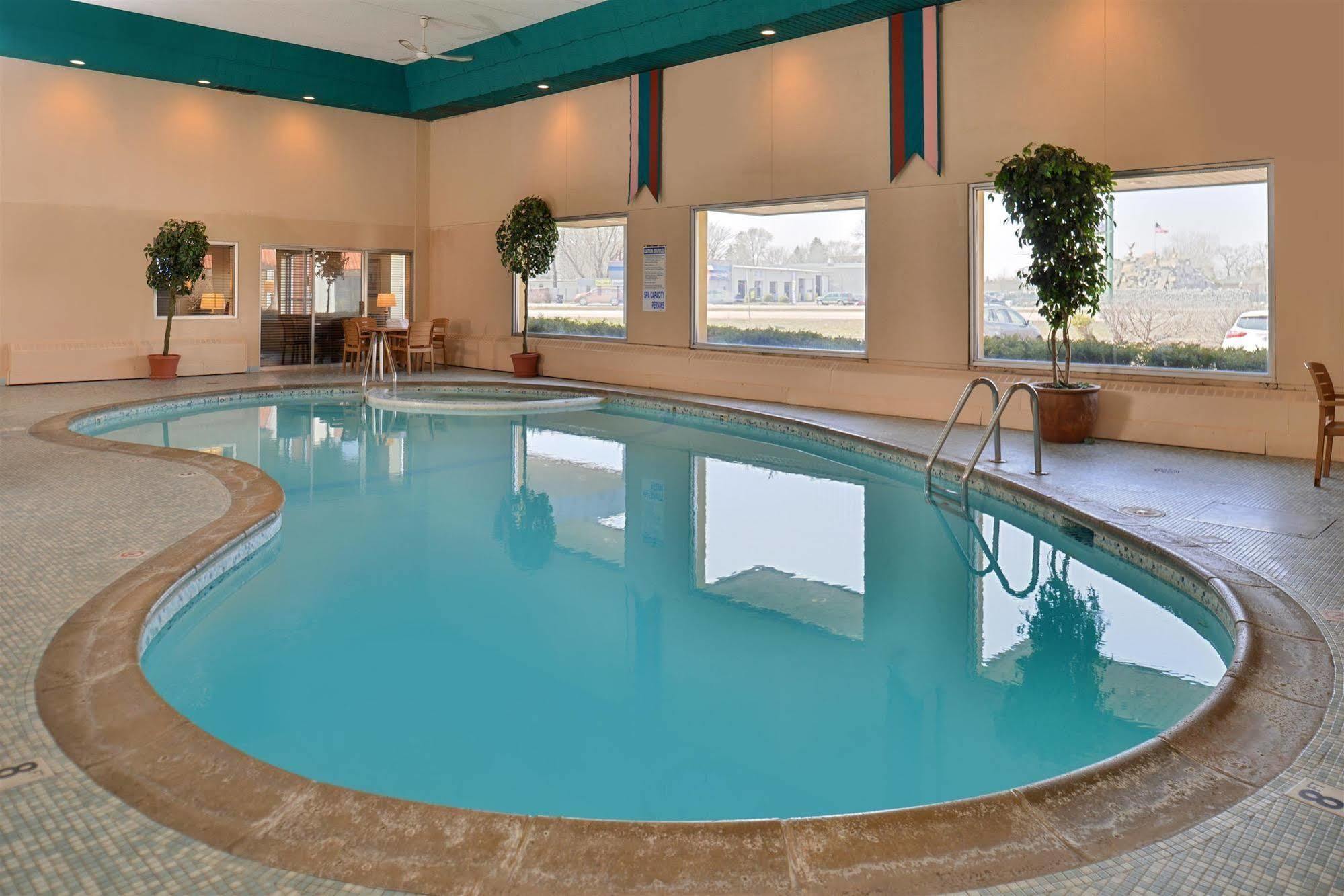 Americas Best Value Inn And Suites St. Cloud Saint Cloud Dış mekan fotoğraf